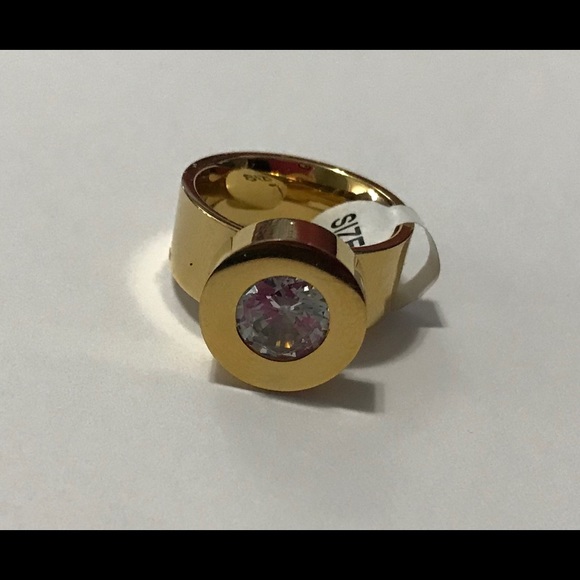 Ladies changeable Stainless Steel CZ Ring - Picture 4 of 7